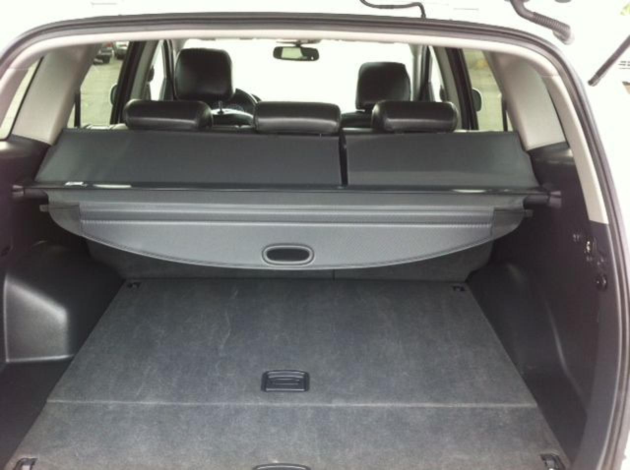 2009 Hyundai Santa Fe LIMITED - Photo #5