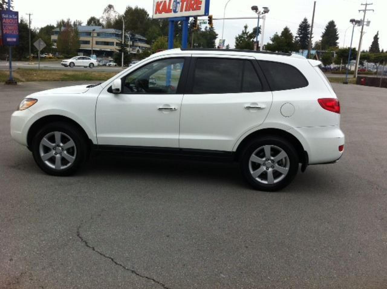 2009 Hyundai Santa Fe LIMITED - Photo #8