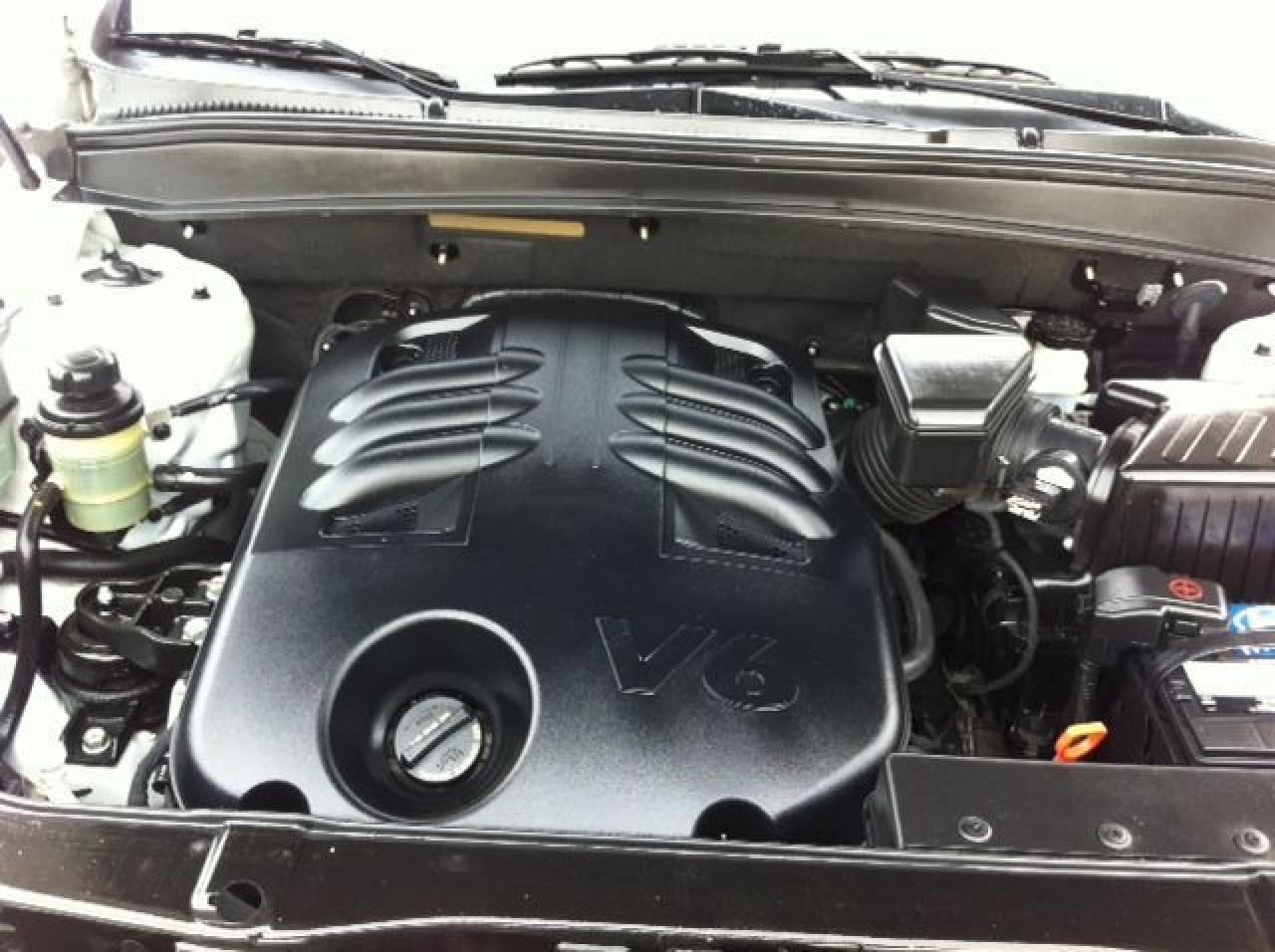 2009 Hyundai Santa Fe LIMITED - Photo #15