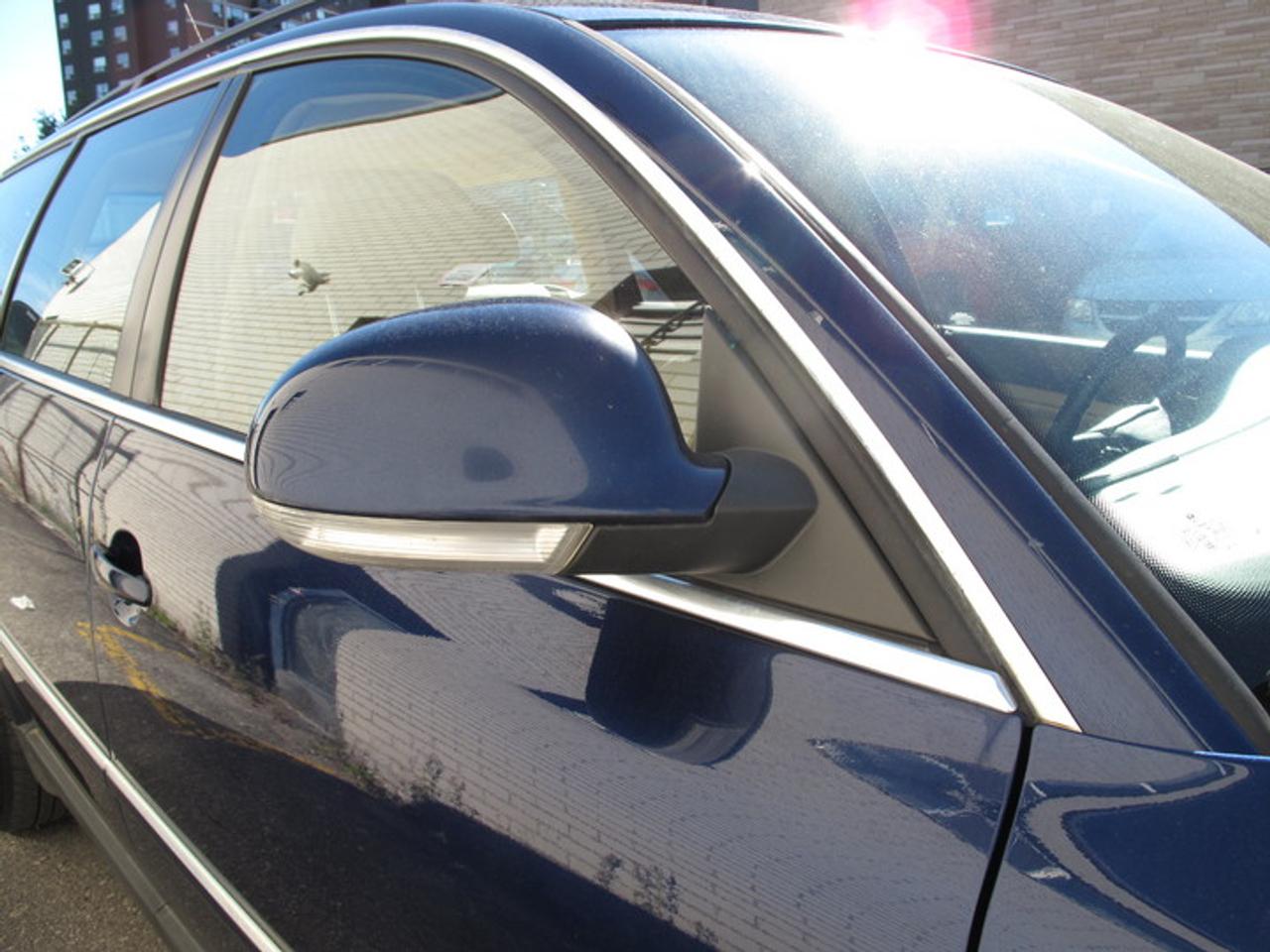 2005 Volkswagen Passat GLS WAGON - Photo #17