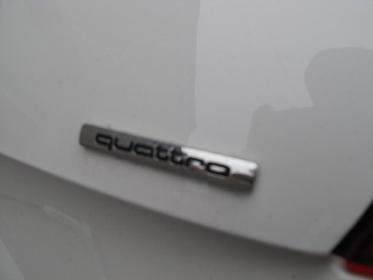 2011 Audi TT Premium Quattro Photo