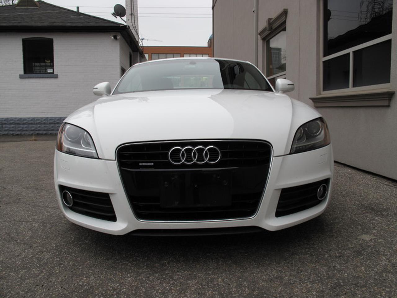 2011 Audi TT Premium Quattro Photo