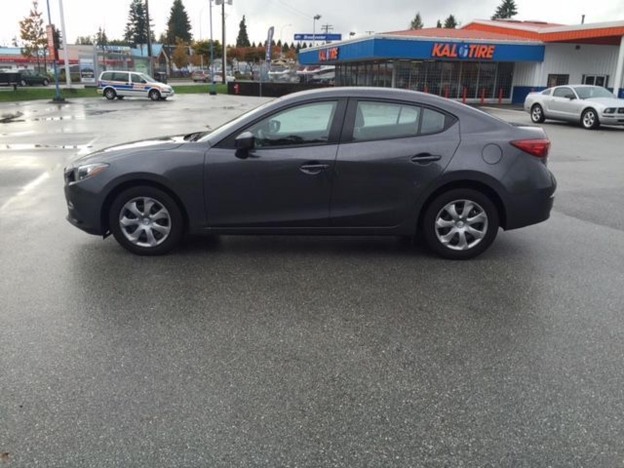 2014 Mazda MAZDA3  - Photo #7