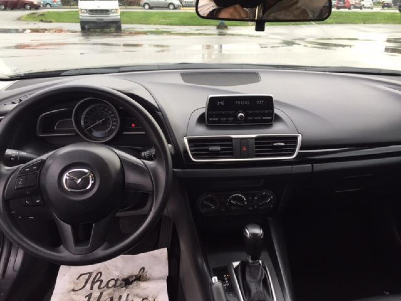2014 Mazda MAZDA3  - Photo #10