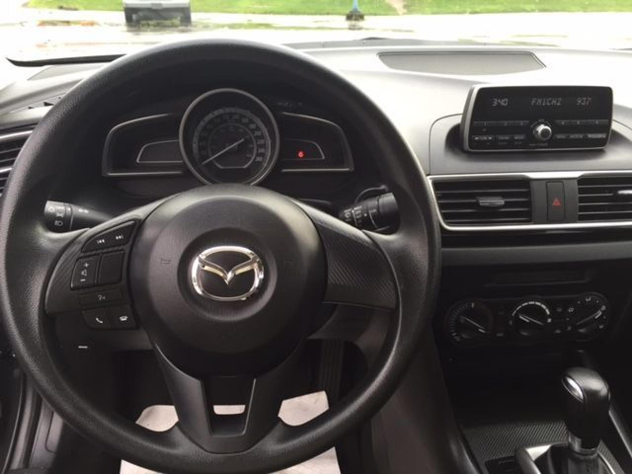 2014 Mazda MAZDA3  - Photo #13