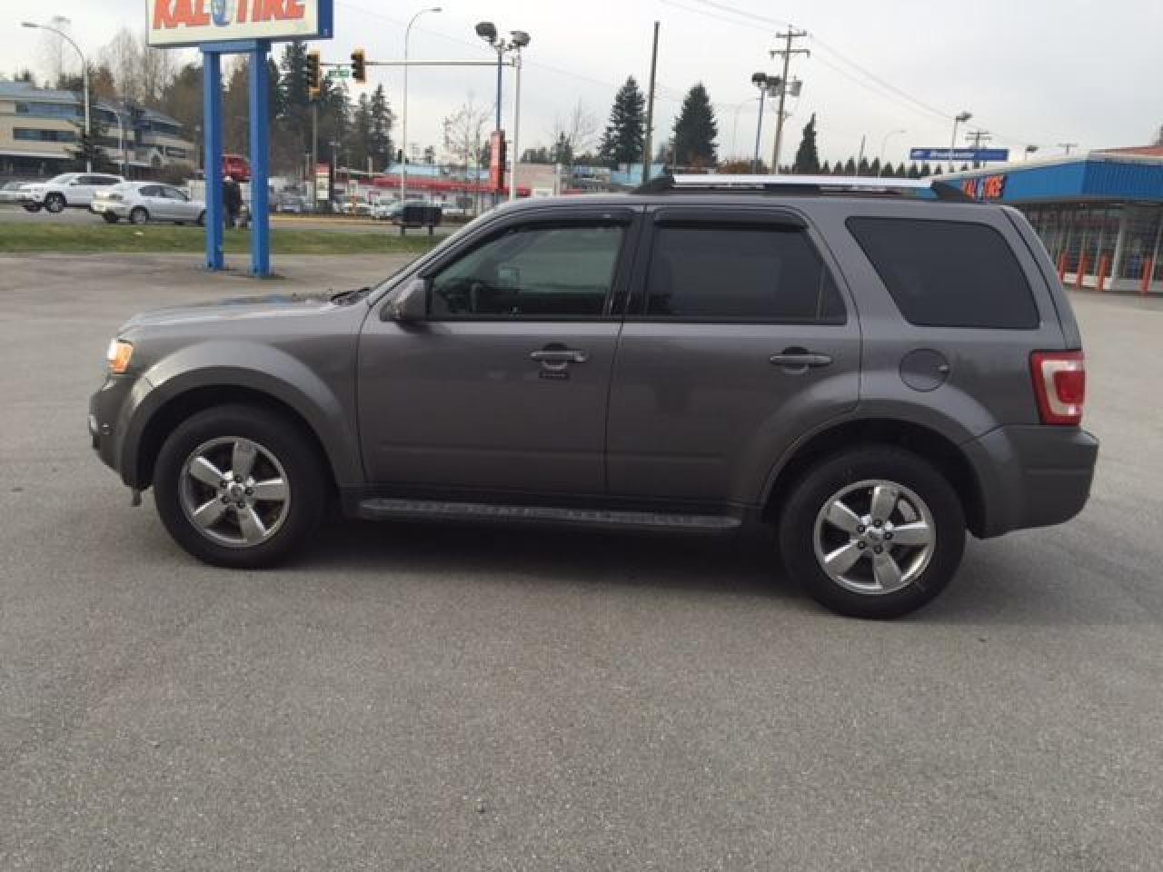 2011 Ford Escape Limited - Photo #7