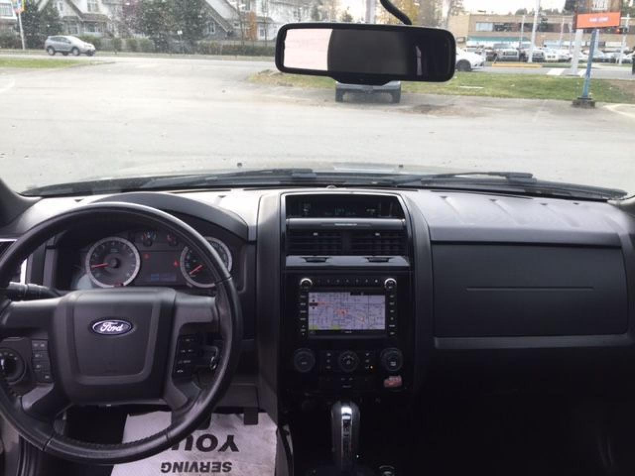 2011 Ford Escape Limited - Photo #10