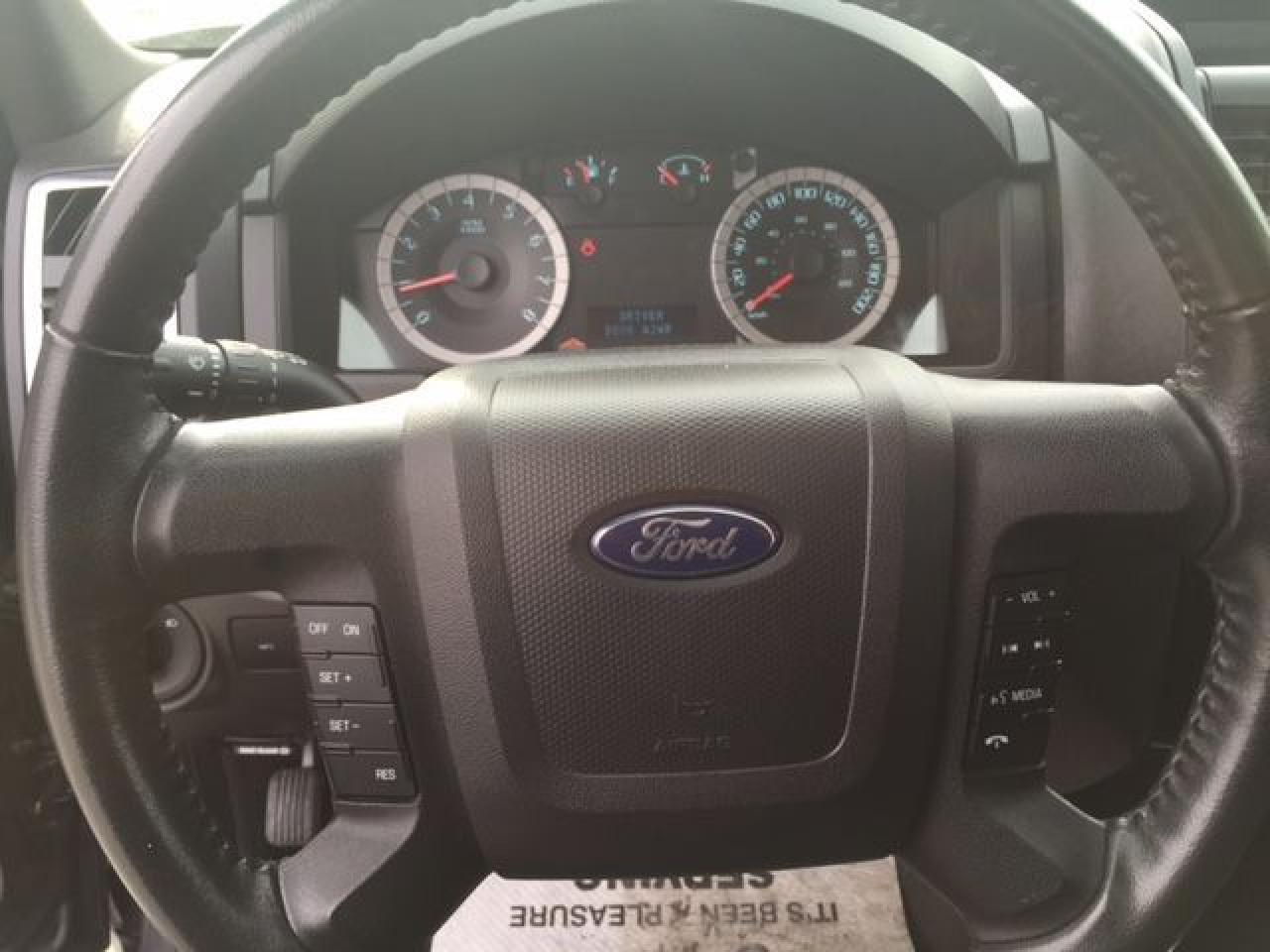 2011 Ford Escape Limited - Photo #12