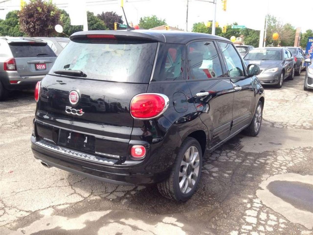 2014 Fiat 500 L Sport ***POWER MOON ROOF***BEATS BY DRE SPEAKERS** Photo3