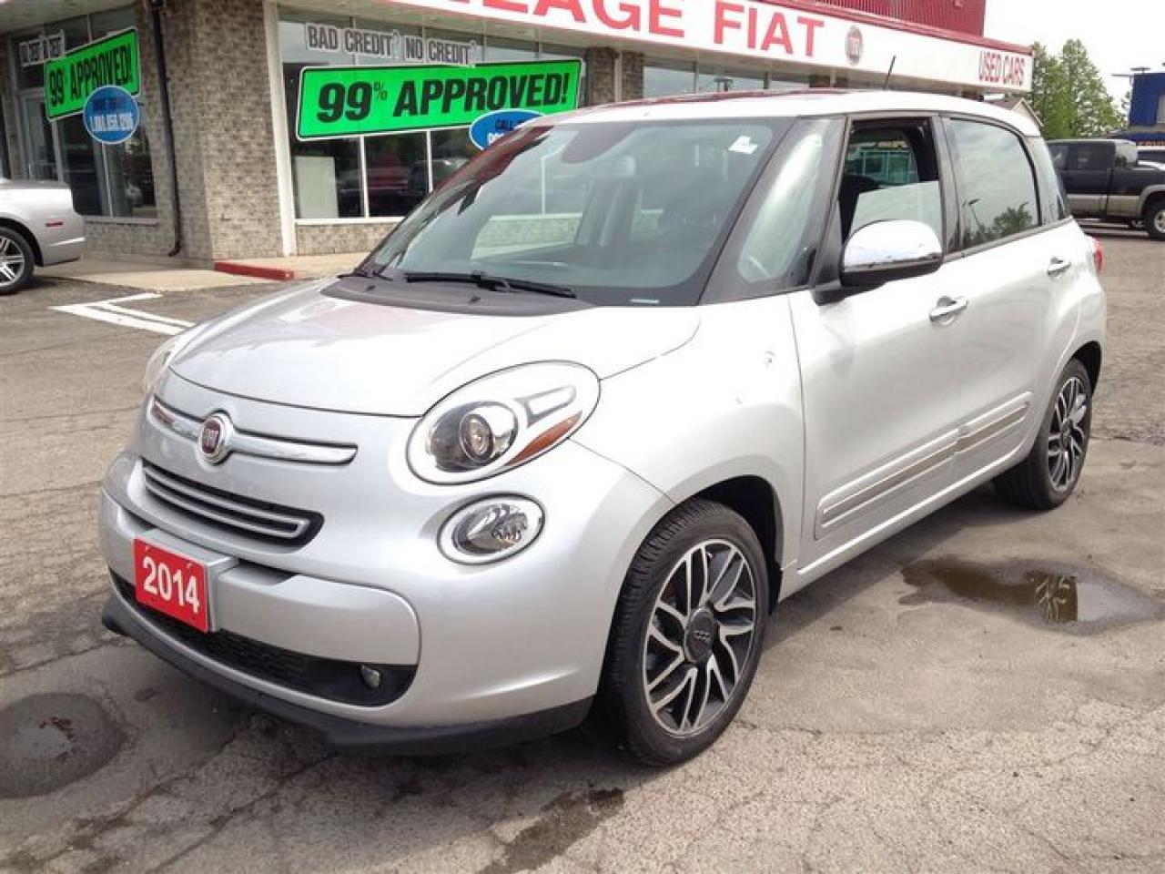 2014 Fiat 500 L Lounge ***LEATHER-FACED SEATING***REAR PARK ASSIST Photo2