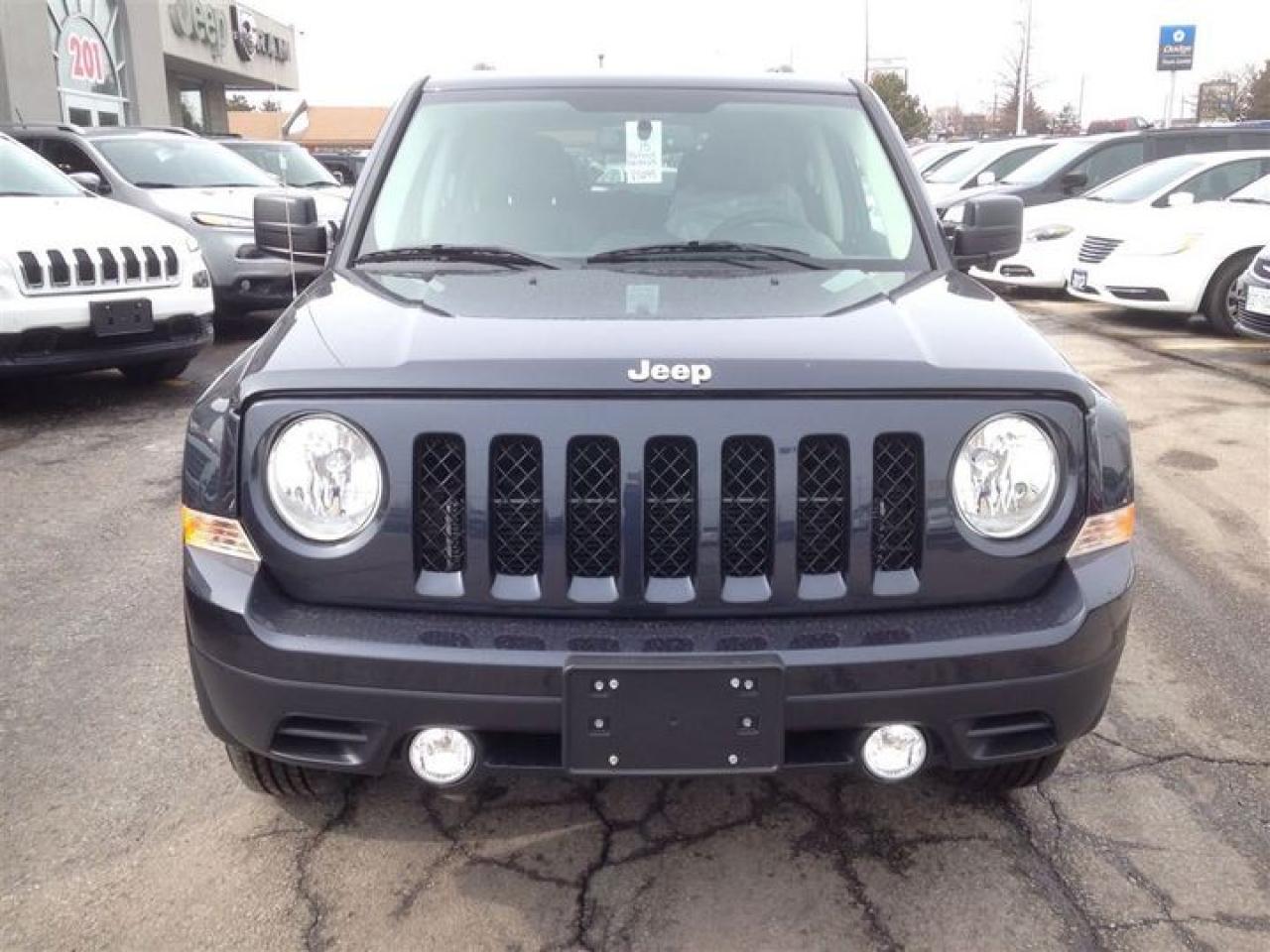 2015 Jeep Patriot HIGH ALTITUDE 4X4 LEATHER,PWR/SUNROOF,REMOTE START Photo4