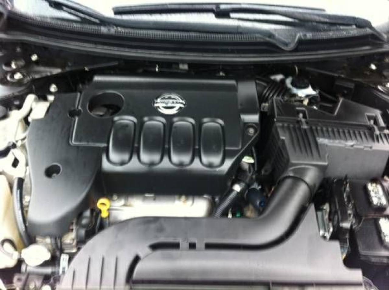 2012 Nissan Altima  - Photo #12