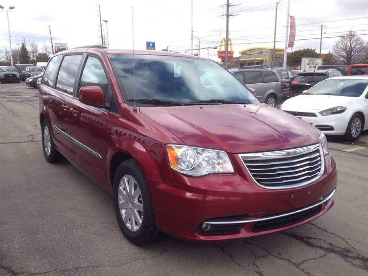 2014 Chrysler Town & Country TOURING DVD,REMOTE STARTER,PWR SLIDING DOORS & LIF Photo4