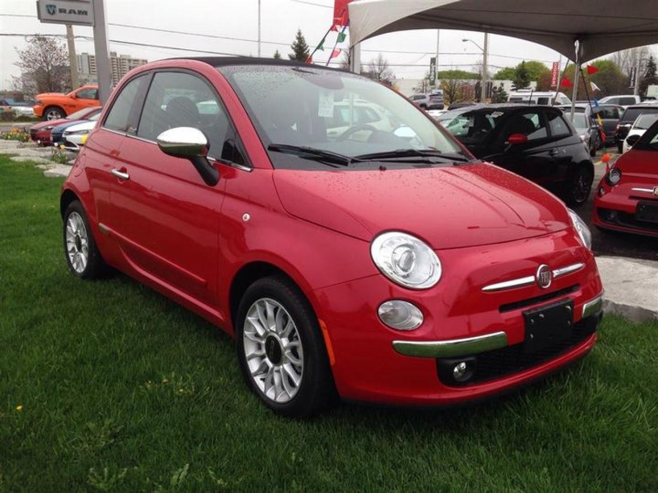 2014 Fiat 500 C Lounge ***LEATHER-FACED SEATING***REAR PARK ASSIST Photo2