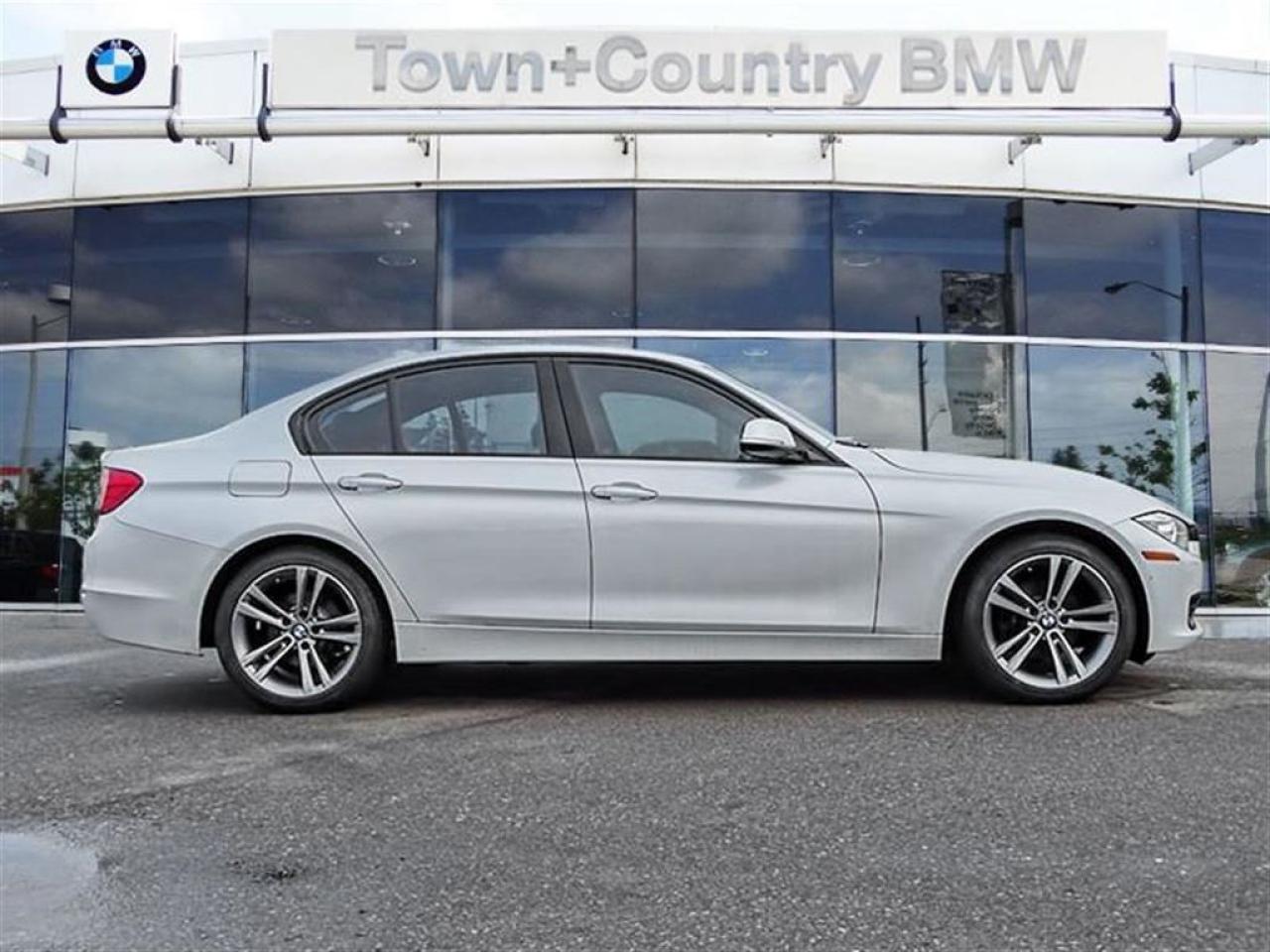 2013 BMW 328i xDrive Sedan Sport Line Navigation Photo2
