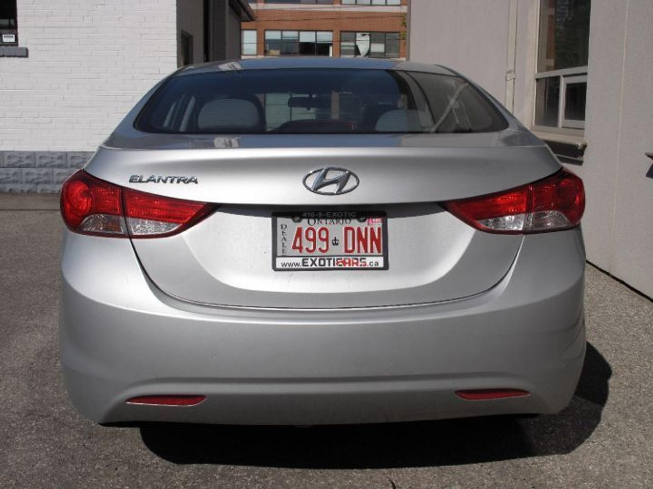 2011 Hyundai Elantra GL Photo