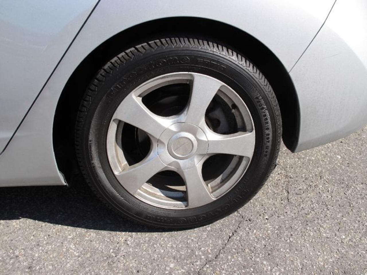 2011 Hyundai Elantra GL - Photo #7