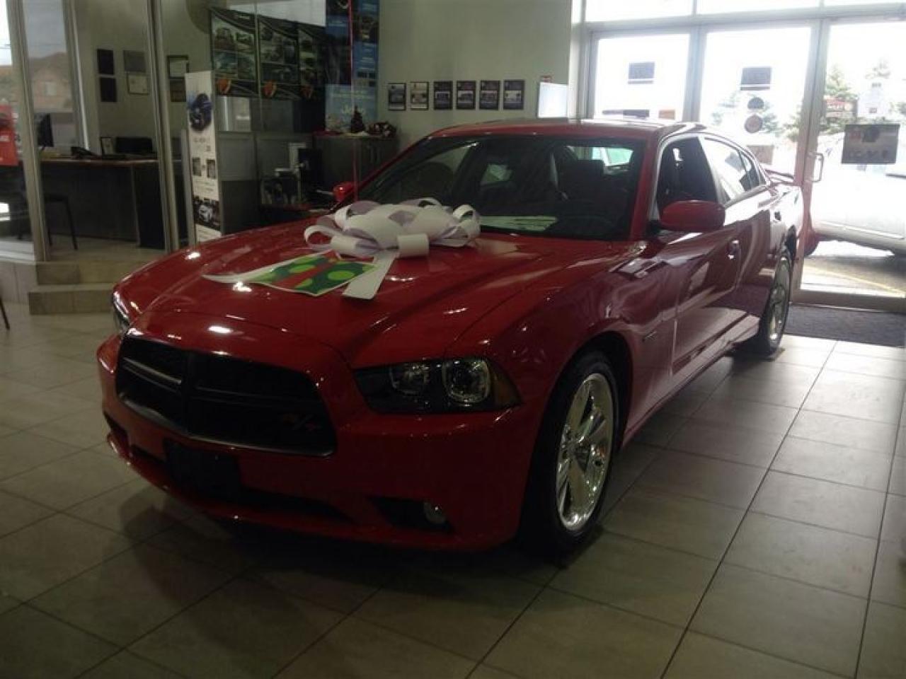 Used 2014 Dodge Charger R/T ***LEATHER INT.***VOICE ACTIVATED NAVIGATION** for sale in Ajax, ON