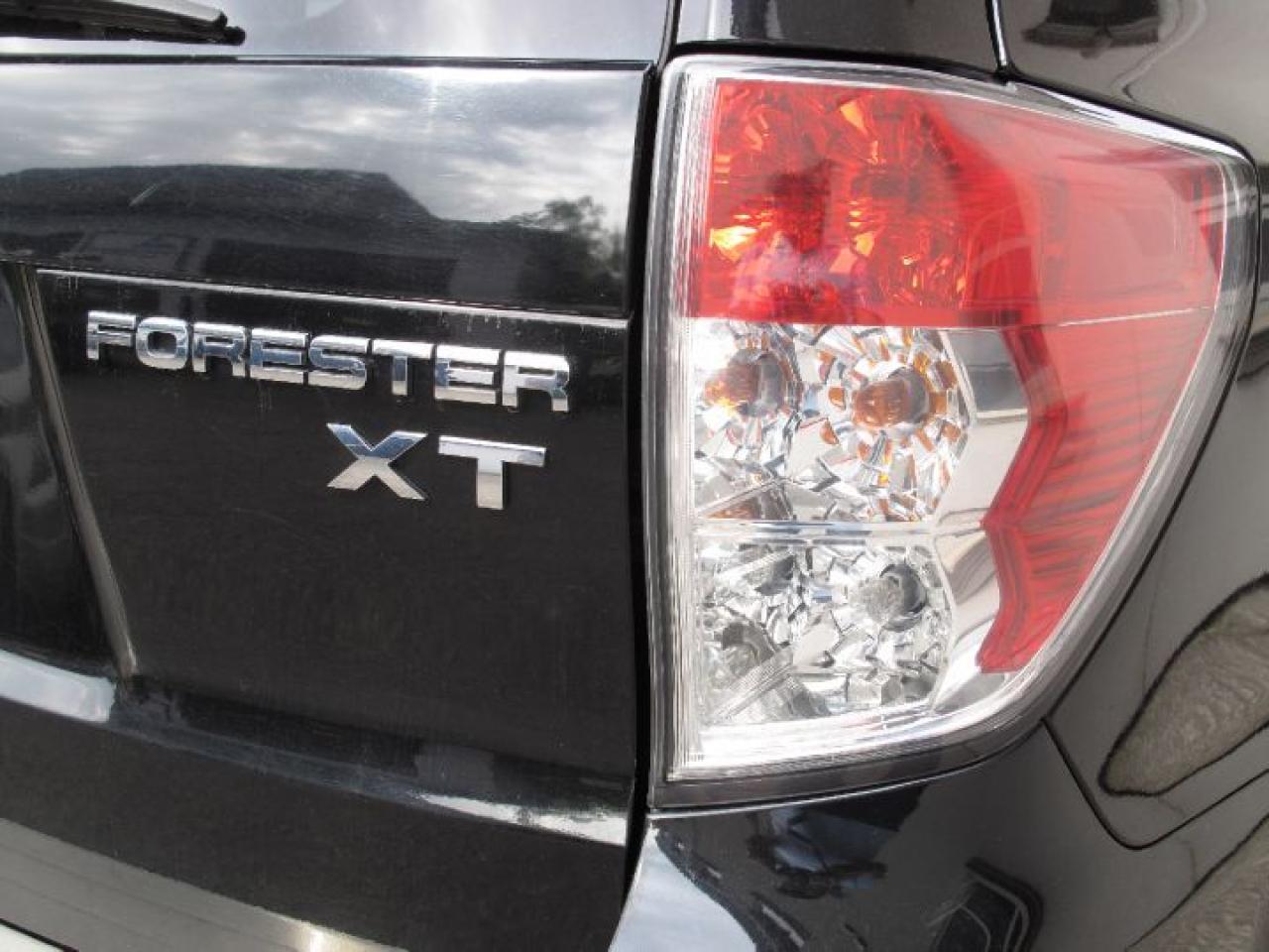 2009 Subaru Forester XT Limited Photo4