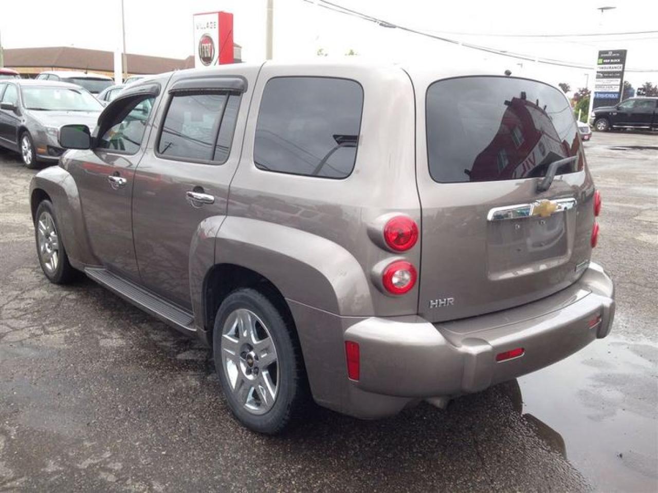 2011 Chevrolet HHR LT ***POWER SUNROOF*** Photo2