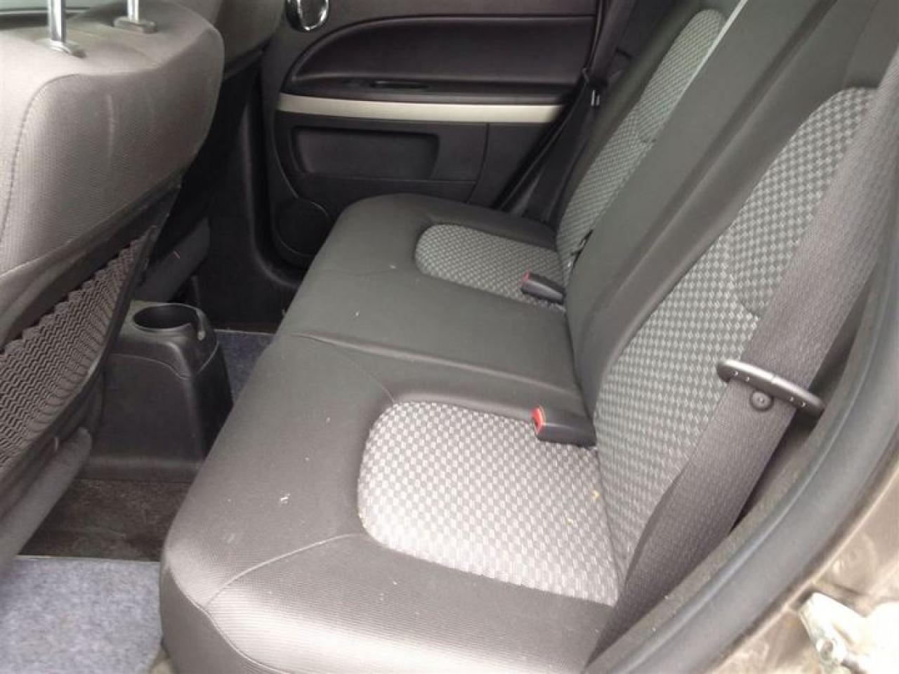 2011 Chevrolet HHR LT ***POWER SUNROOF*** Photo4