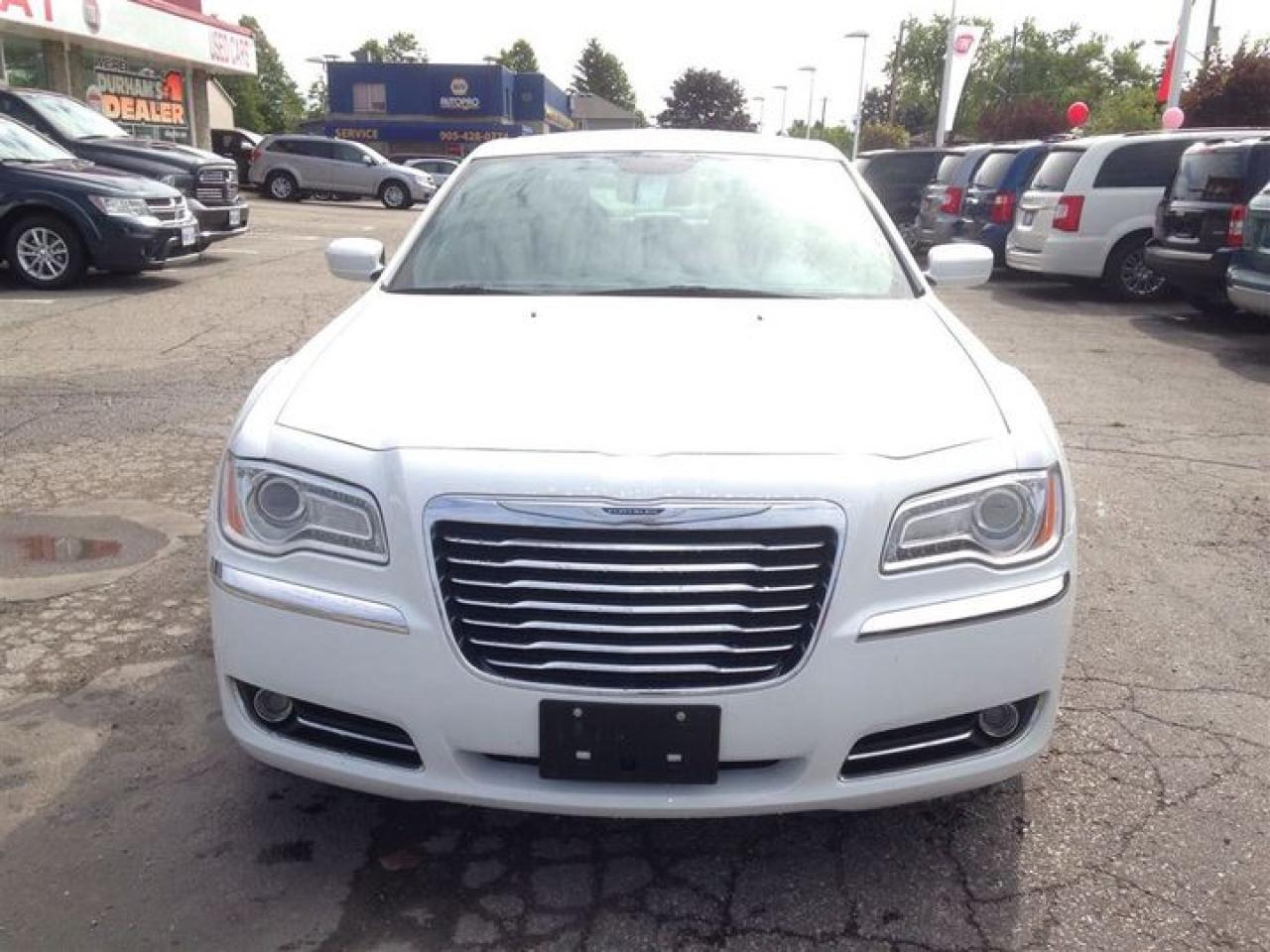 2014 Chrysler 300 TOURING LEATHER,REMOTE STARTER,BACKUP CAMERA,8.4 T Photo3