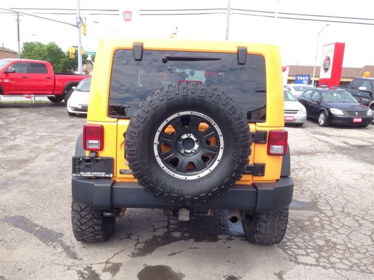 2012 Jeep Wrangler Unlimited Rubicon Unlimited ***ORANGE***LEATHER INT.*** Photo2