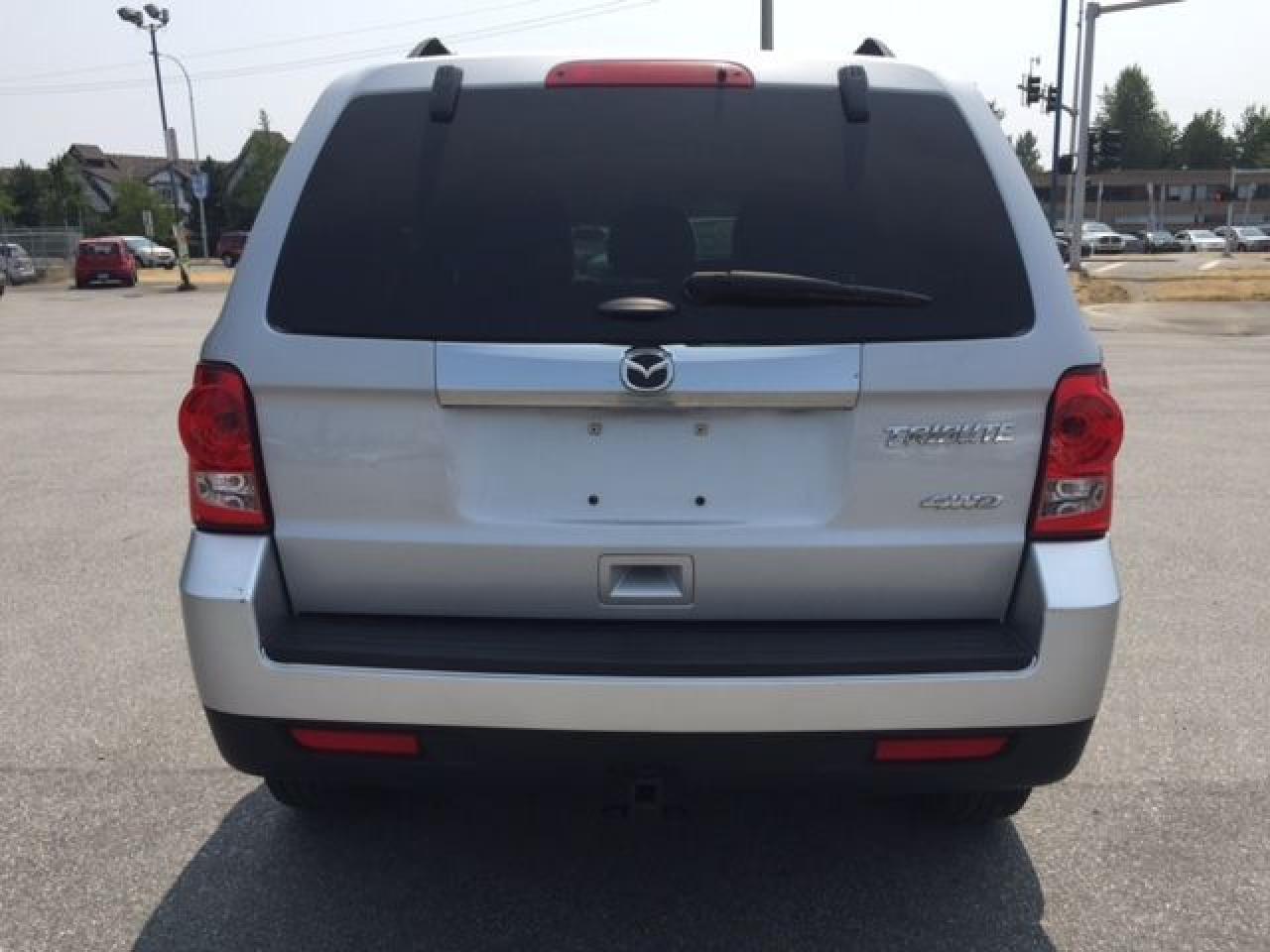 2011 Mazda Tribute  - Photo #5