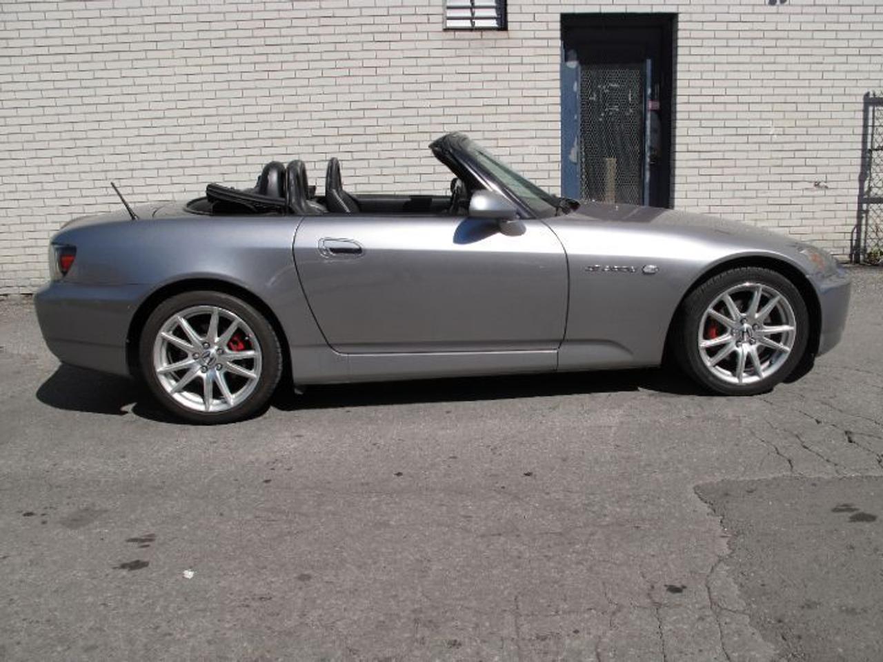 2005 Honda S2000 AP2 Convertible Photo