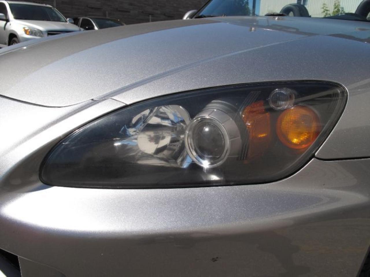 2005 Honda S2000 AP2 Convertible Photo4