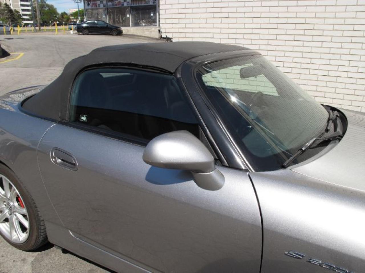 2005 Honda S2000 AP2 Convertible - Photo #24