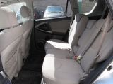 2006 Toyota RAV4 Limited 7 PASSENGER