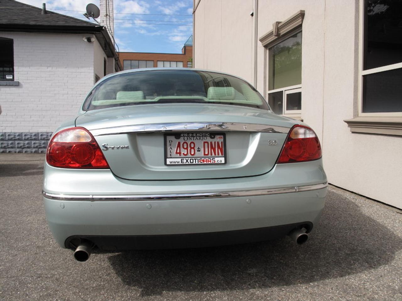 2006 Jaguar S-Type Premium Photo