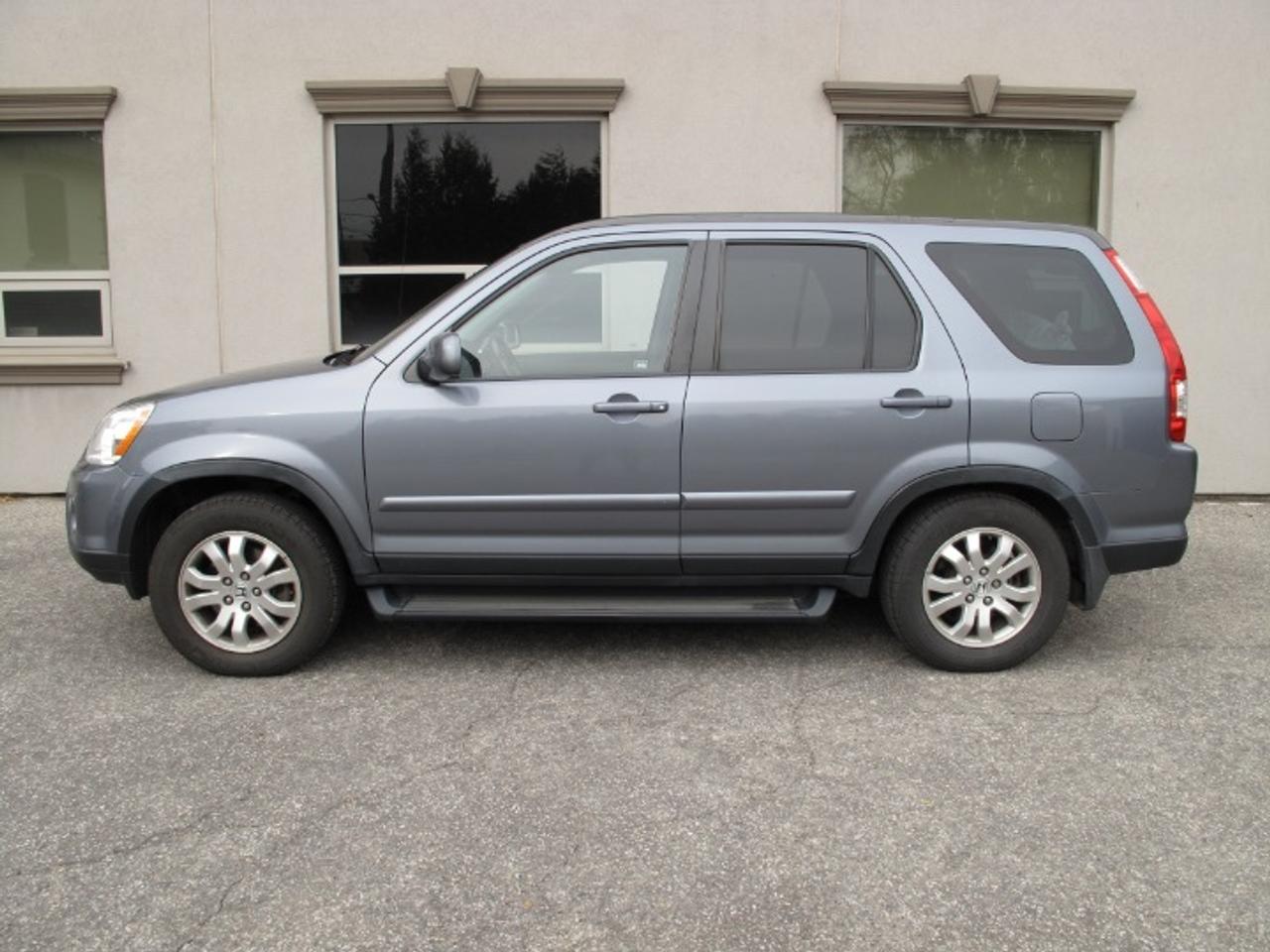 2005 Honda CR-V Westfalia Photo