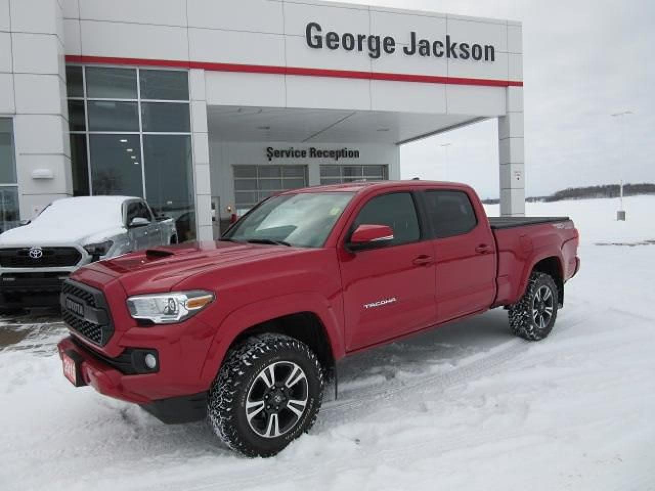 Used 2016 Toyota Tacoma SR5 TRD Sport for sale in Renfrew, ON