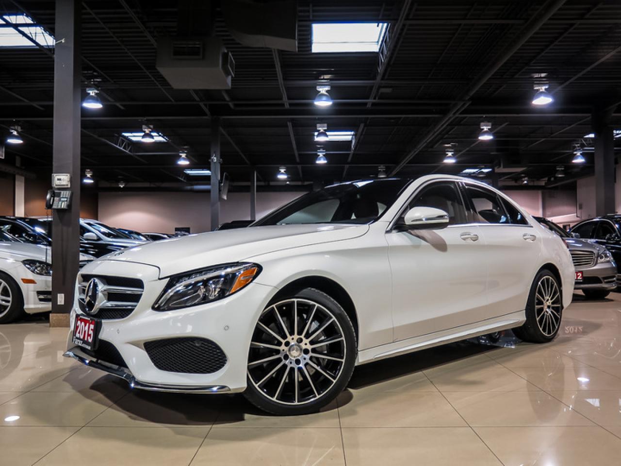 2023 Mercedes-Benz GLC GLC 300|AMG NIGHT PKG|EXCLUSIVE|INTELLIGENT DRIVE|BURMESTER Photo