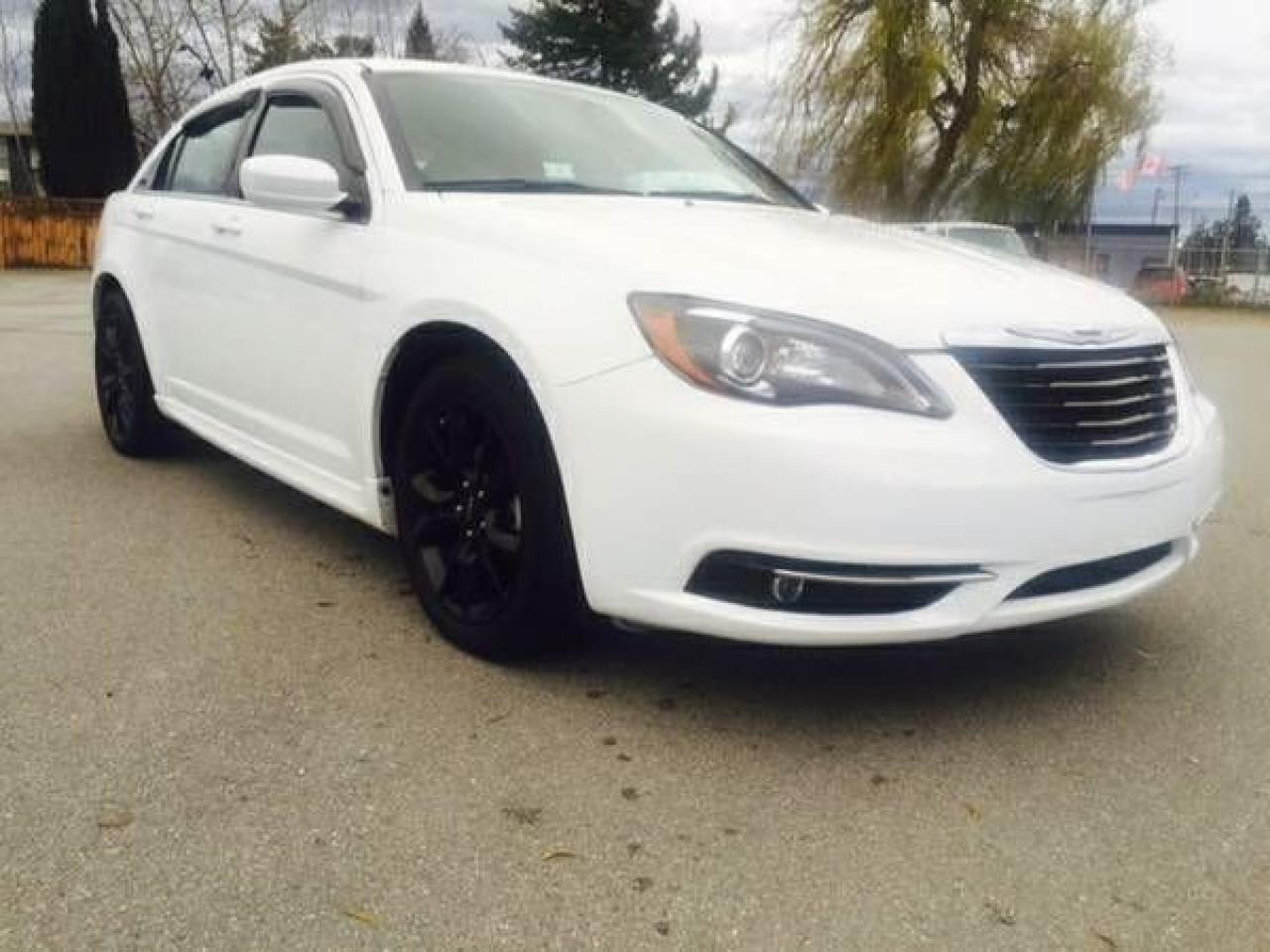 2013 Chrysler 200 S