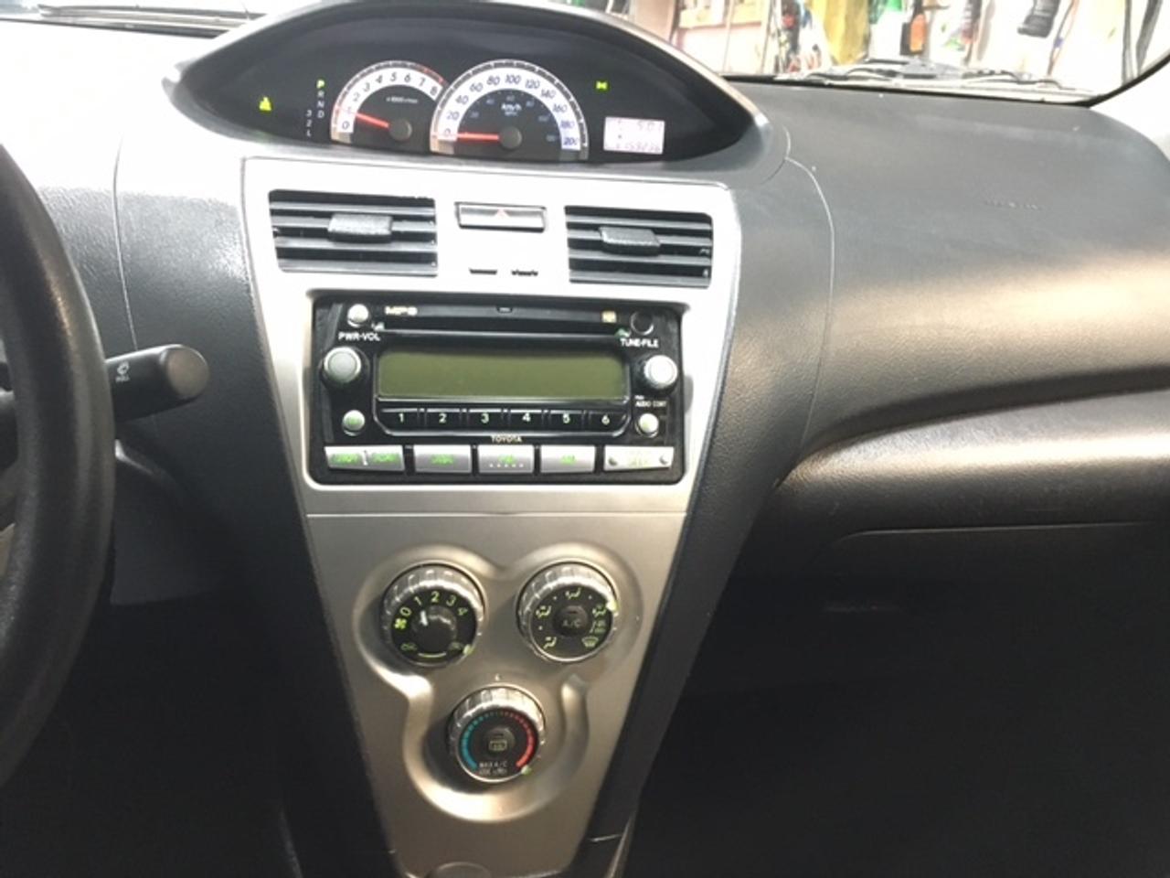 2007 Toyota Yaris  - Photo #10