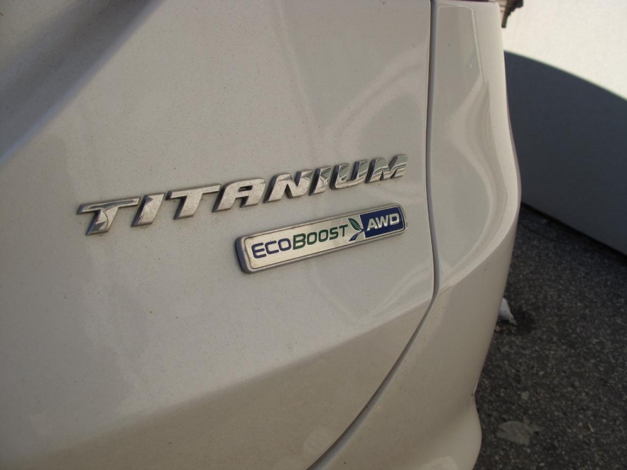 2013 Ford Fusion Titanuim AWD Photo4