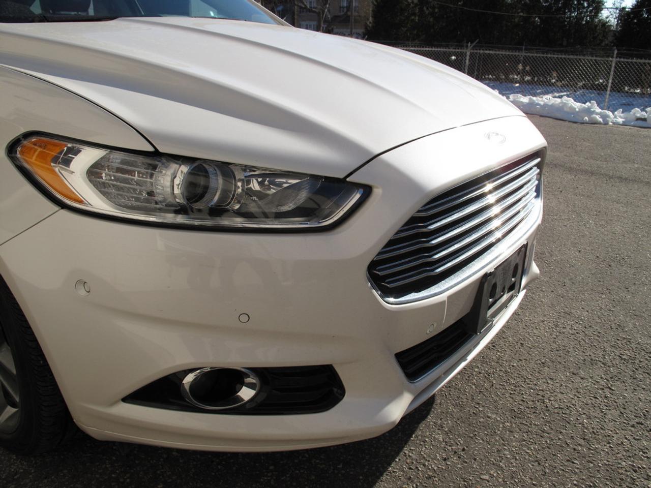 2013 Ford Fusion Titanuim AWD Photo