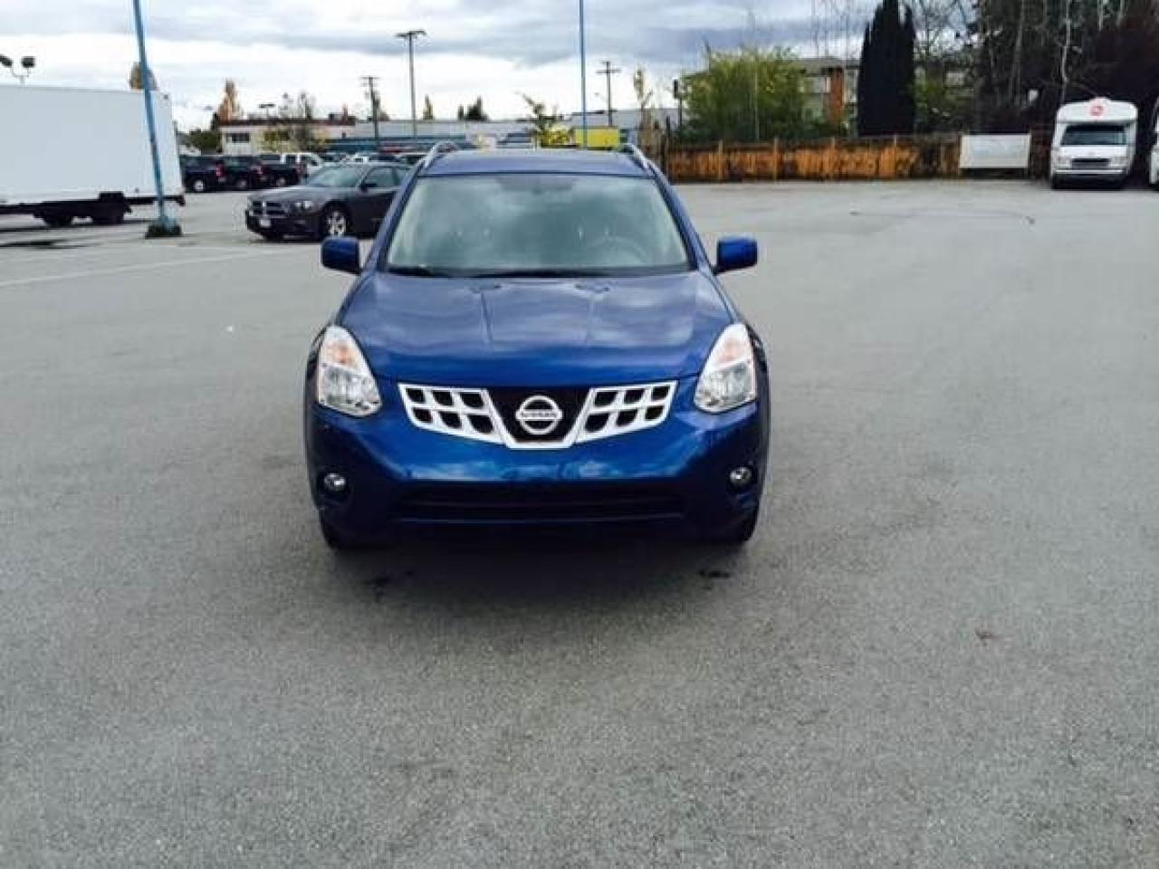 2011 Nissan Rogue SV