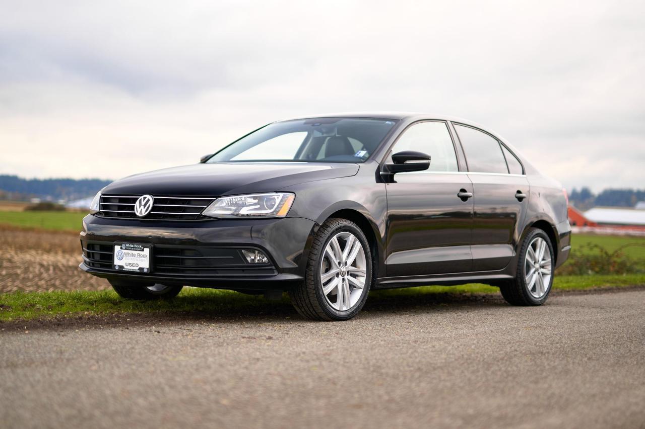 2016 Volkswagen Jetta 1.8 Tsi Used 2016 Volkswagen Jetta 1.8 TSI Highline *TECHNOLOGY PACKAGE