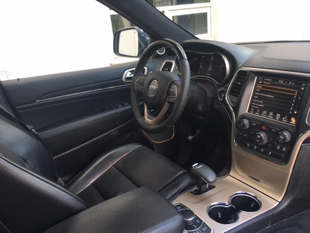 2014 Jeep Grand Cherokee Summit Photo4