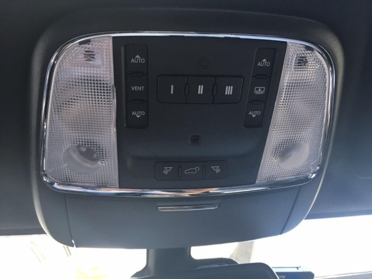 2014 Jeep Grand Cherokee Summit - Photo #8