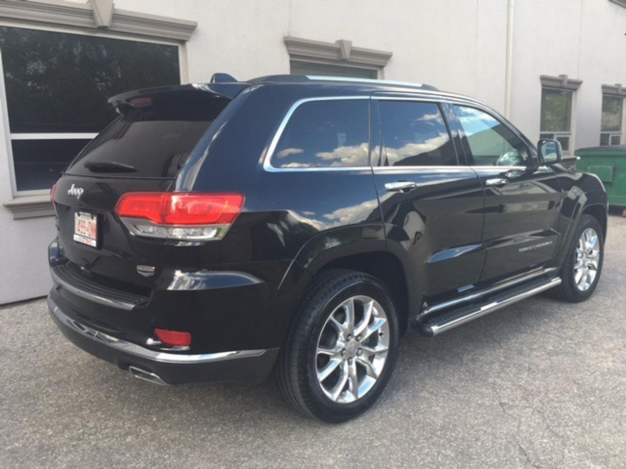 2014 Jeep Grand Cherokee Summit Photo
