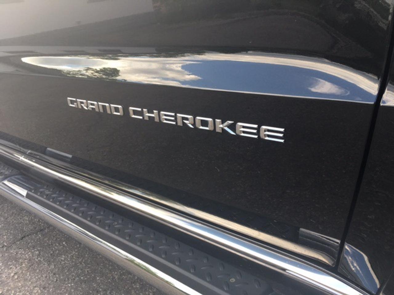 2014 Jeep Grand Cherokee Summit - Photo #18