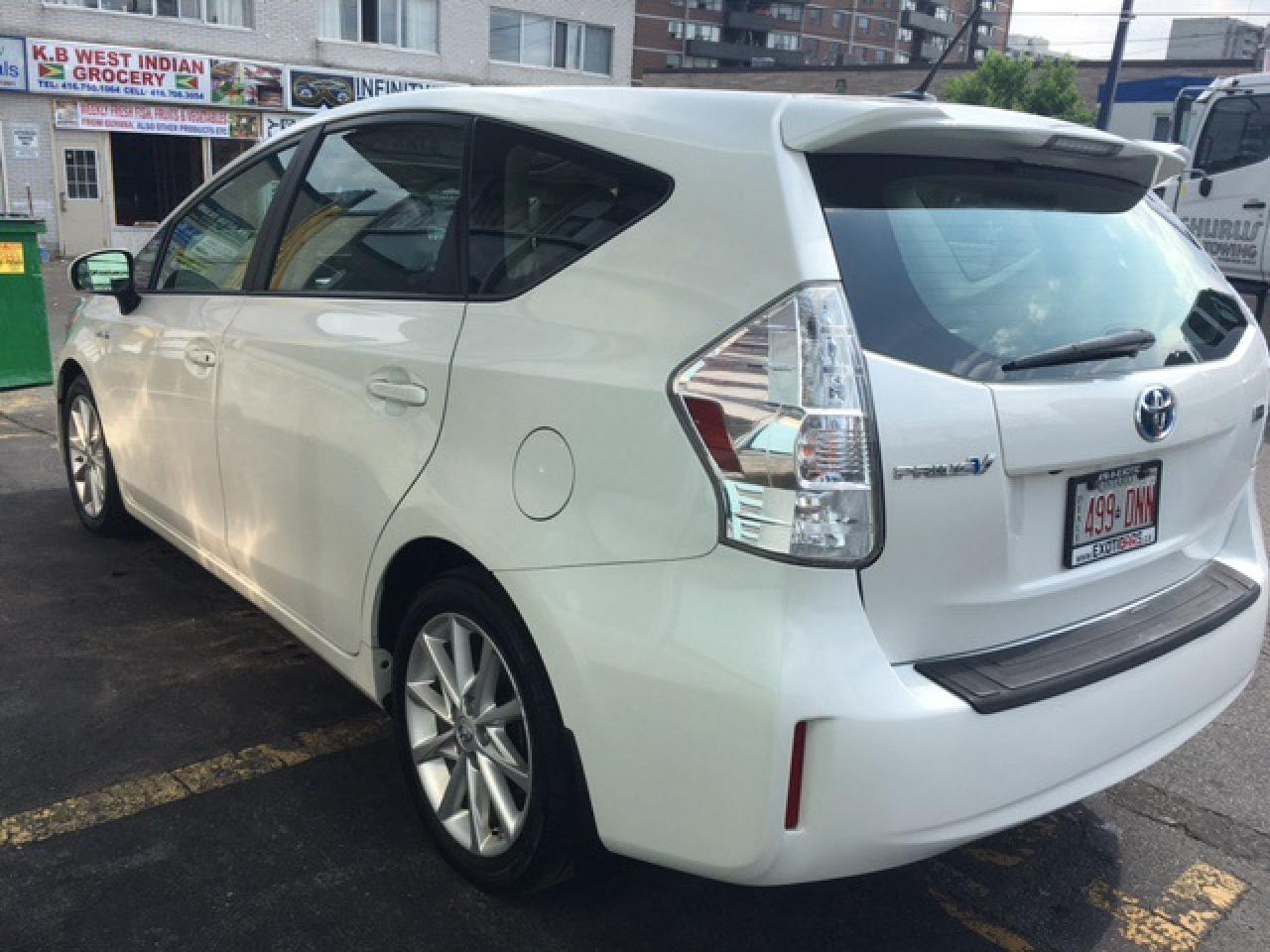2012 Toyota Prius Prius V Top of the Line