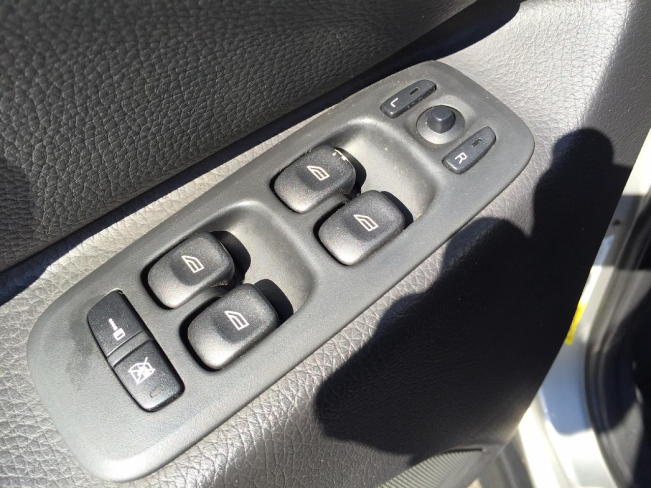 2008 Volvo XC90 3.2 AWD SR, 7 Passenger - Photo #11