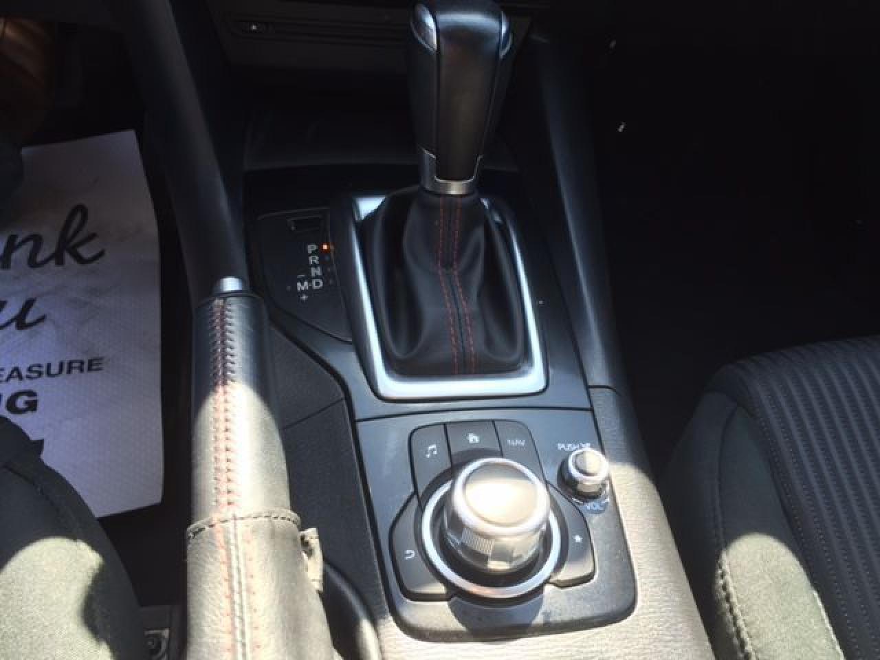 2014 Mazda MAZDA3 GS-SKY - Photo #10