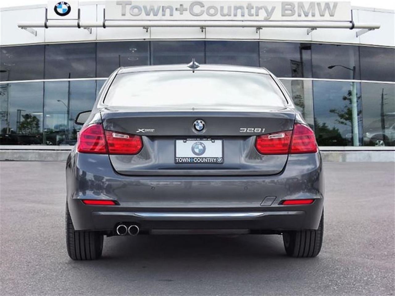 2015 BMW 328i Xdrive Sedan (3B37) Navigation Photo4